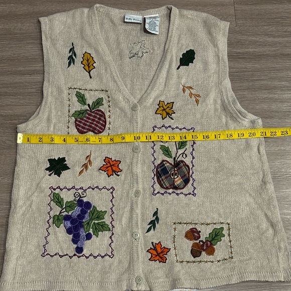 Vintage Bobbie Brooks 90’s Knit Fall Vest Leaves Acorn Apples Novelty Teacher L - Picture 7 of 7